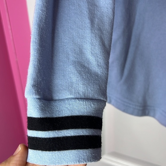 Pink Blue Pullover Sweatshirt Victoria secret pink - Picture 4 of 6